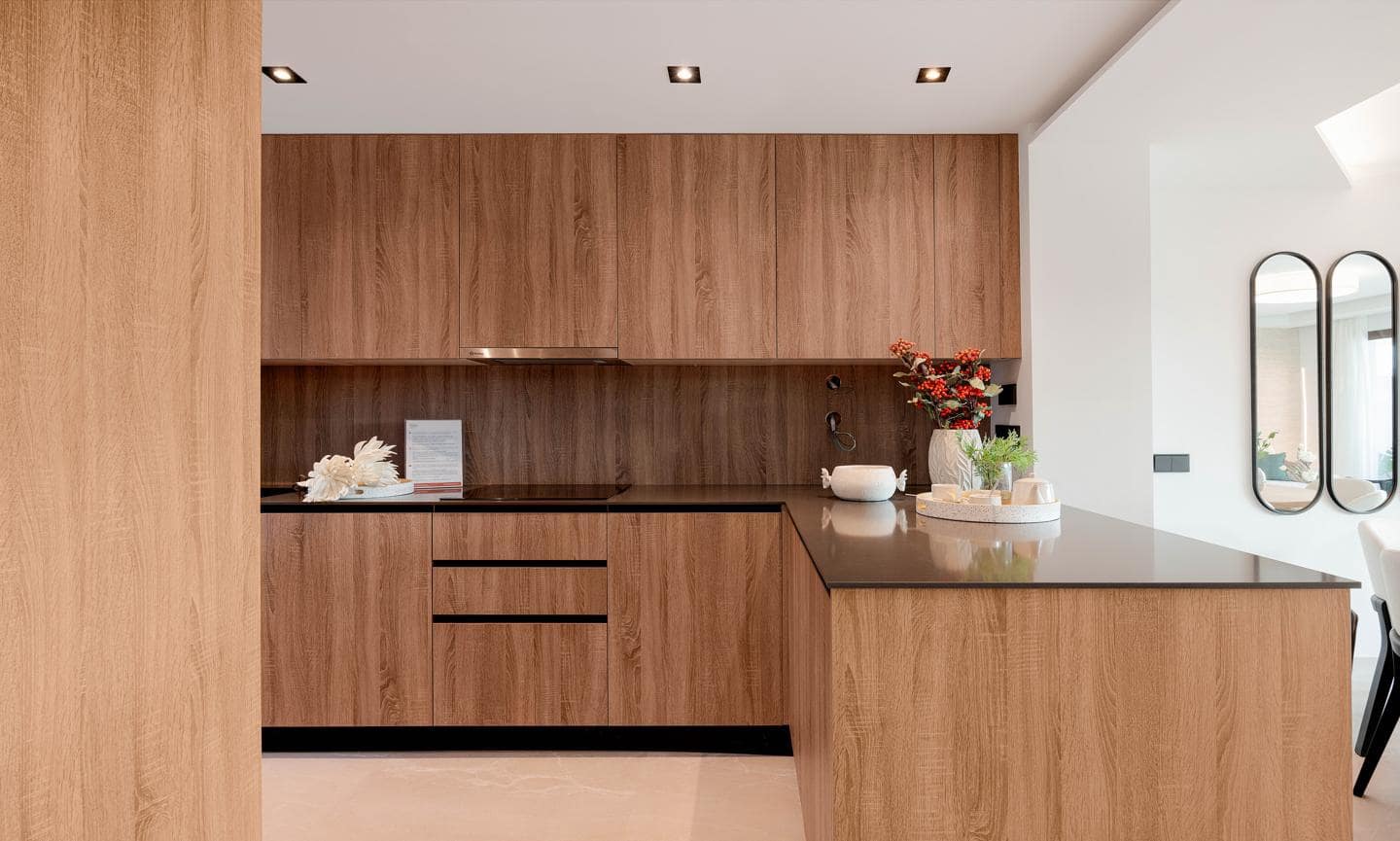 3 bedroom Villa for sale in Marbella with pool garage - € 620,000 (Ref: 8863482)