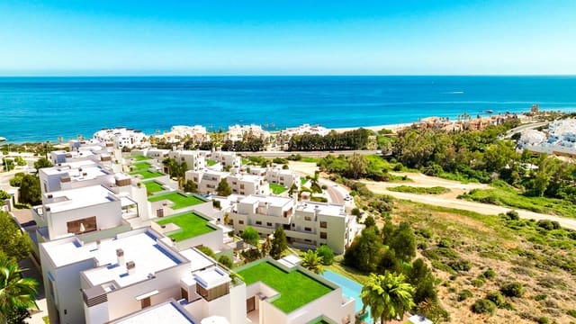 3 bedroom Flat for sale in Bahia de Casares, Casares with pool garage - € 715,000 (Ref: 8863527)