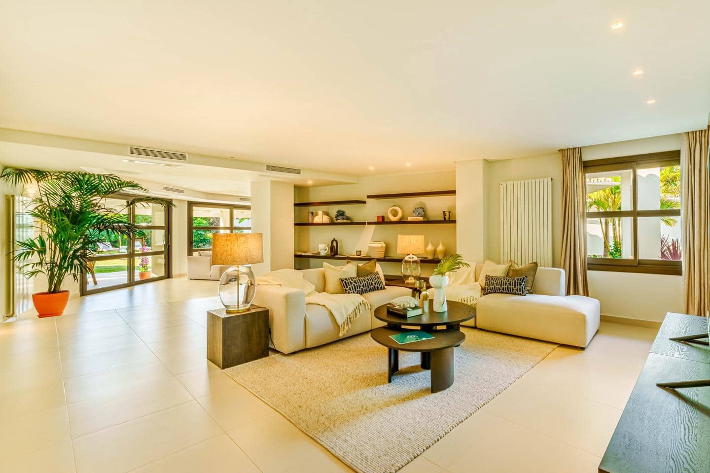 5 slaapkamer Villa te koop in Marbella met zwembad garage - € 6.995.000 (Ref: 8866436)