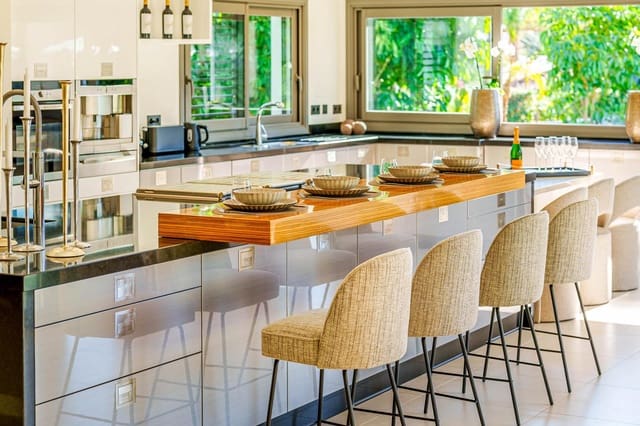 5 slaapkamer Villa te koop in Los Naranjos, Marbella met zwembad garage - € 6.995.000 (Ref: 8866436)