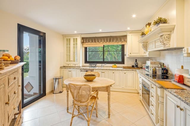 4 slaapkamer Villa te koop in La Quinta, Benahavís met zwembad garage - € 2.950.000 (Ref: 8868470)