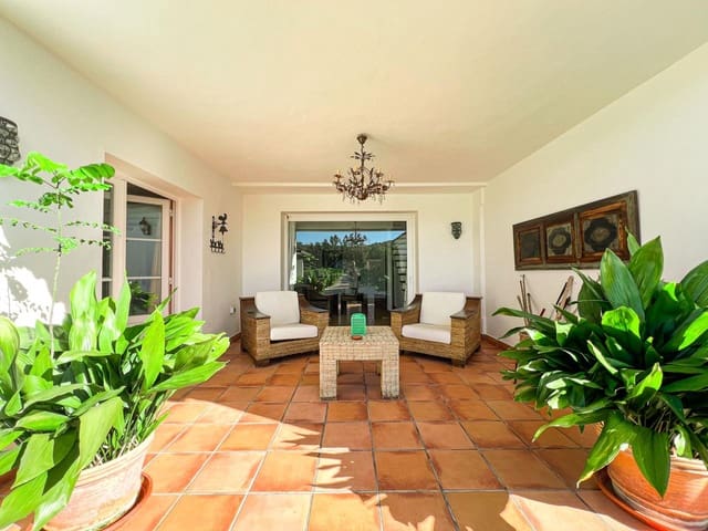 4 chambre Finca/Maison de Campagne à vendre à Jimena de la Frontera avec garage - 650 000 € (Ref: 8872924)