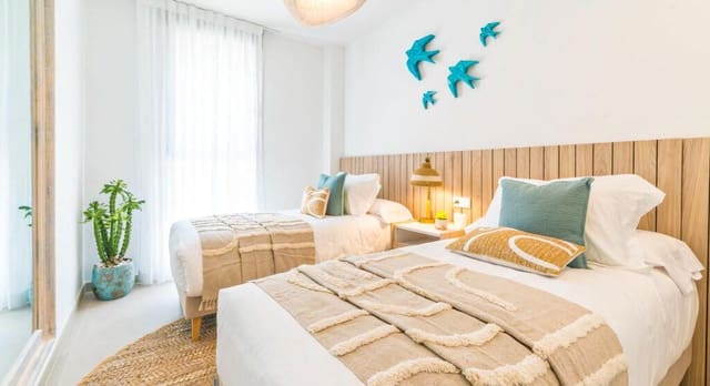 3 bedroom Flat for sale in Cancelada, Estepona with pool garage - € 386,000 (Ref: 8881034)