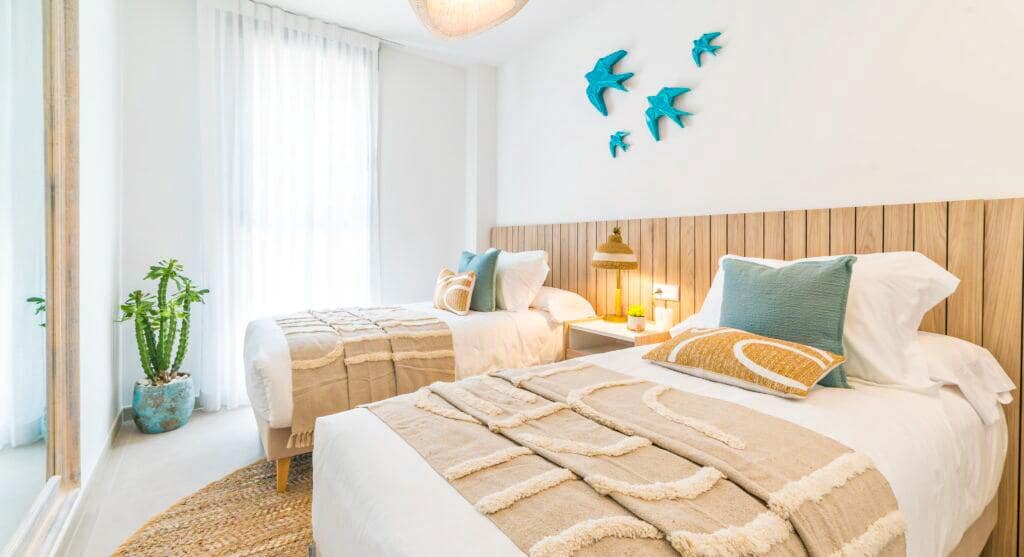 3 slaapkamer Flat te koop in New Golden Mile met zwembad garage - € 391.000 (Ref: 8881035)