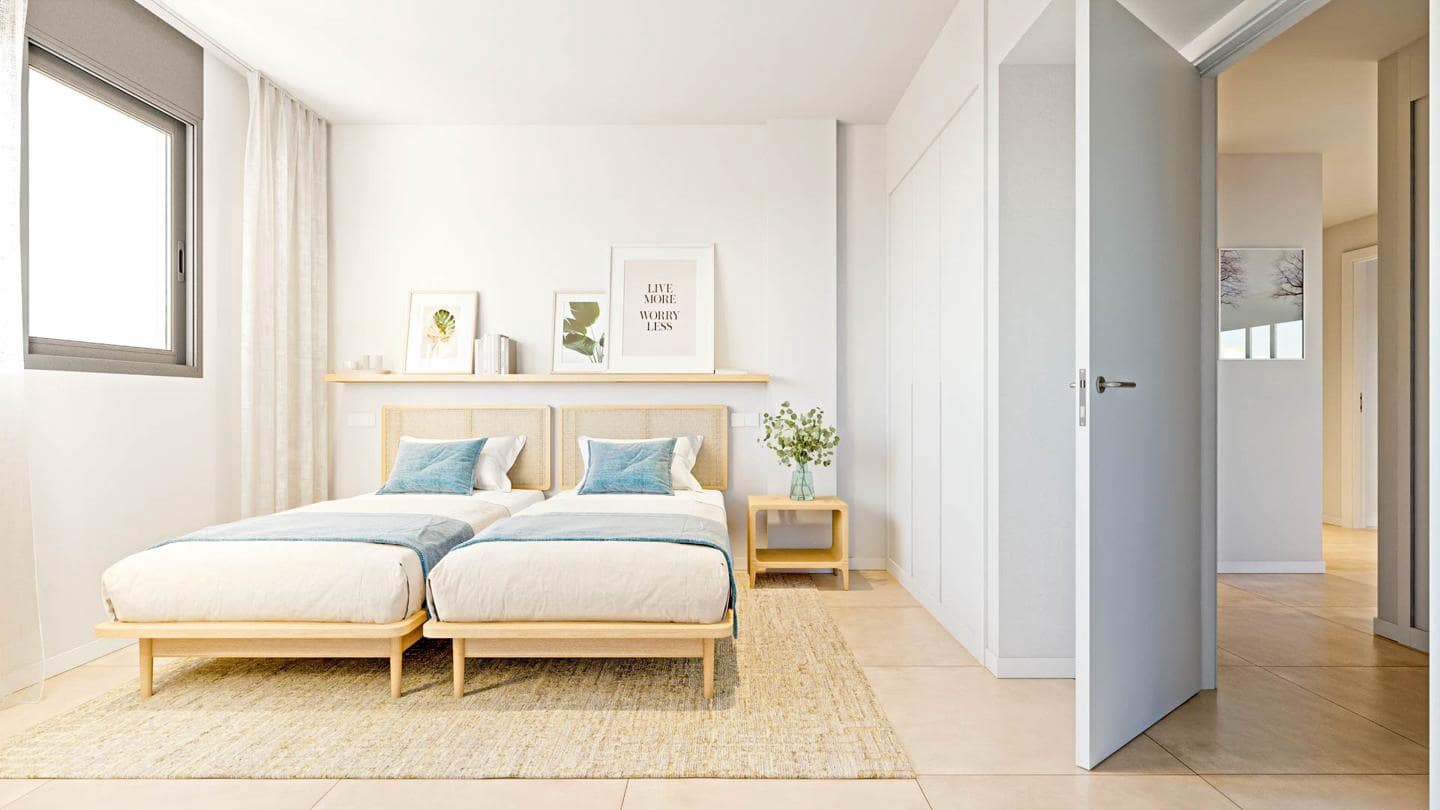 Piso de 2 habitaciones en Estepona en venta con piscina garaje - 640.000 € (Ref: 8897447)