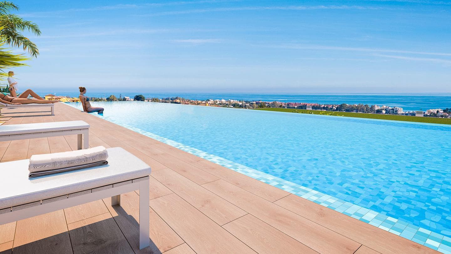 2 soverom Leilighet til salgs i Estepona med svømmebasseng garasje - € 738 000 (Ref: 8898061)