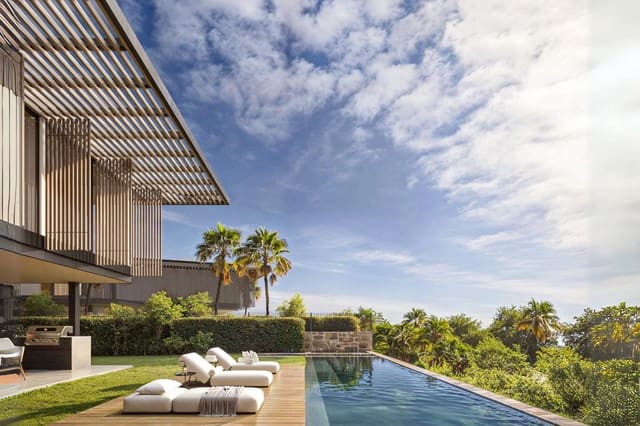 4 slaapkamer Villa te koop in Los Naranjos, Marbella met zwembad garage - € 4.300.000 (Ref: 8912091)