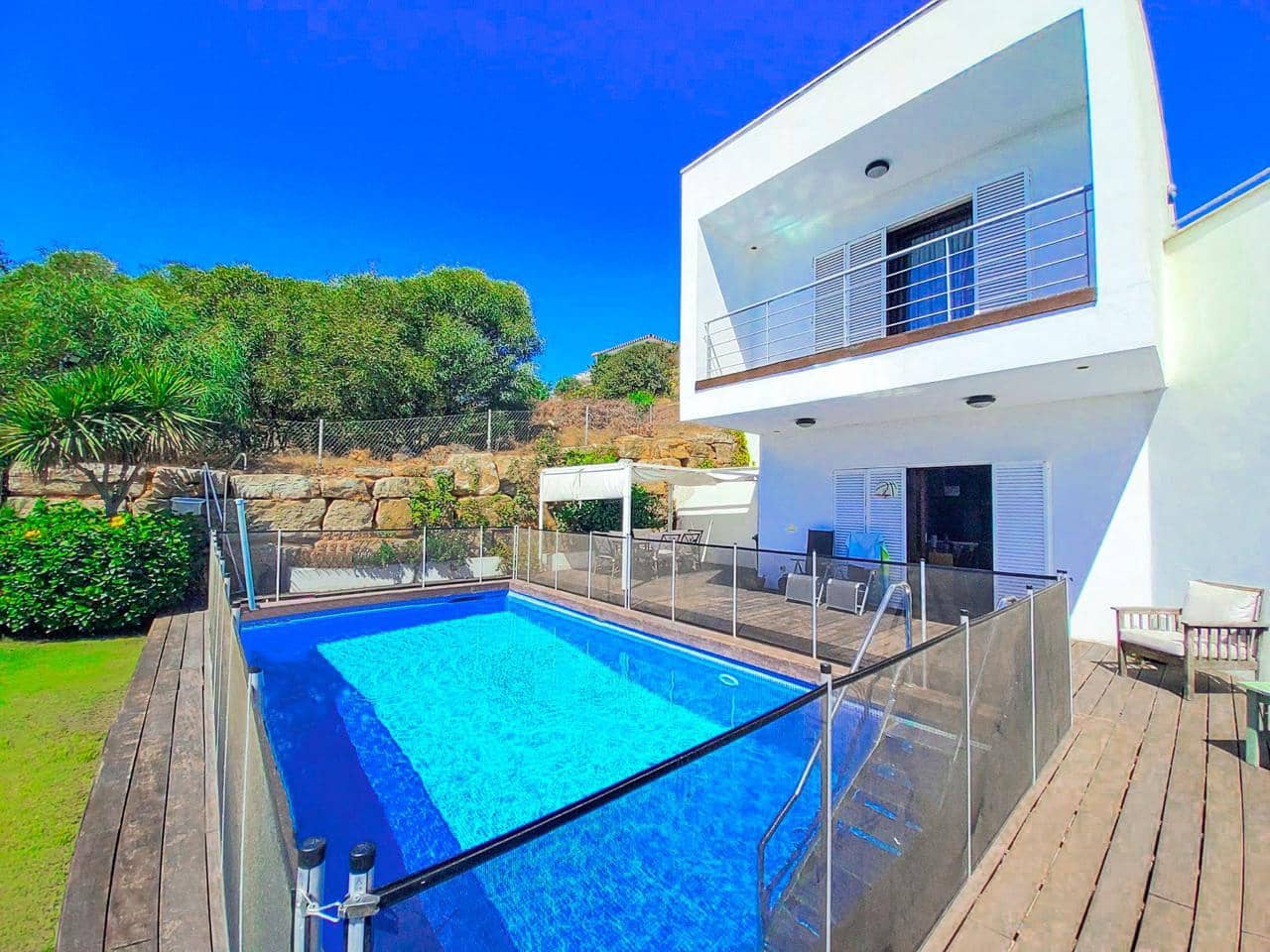 5 camera da letto Villa in vendita in Sotogrande con piscina garage - 1.190.000 € (Rif: 8912096)