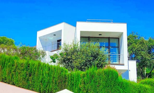 5 soveværelse Villa til salg i Torreguadiaro - San Diego, San Roque med swimmingpool garage - € 1.190.000 (Ref: 8912096)