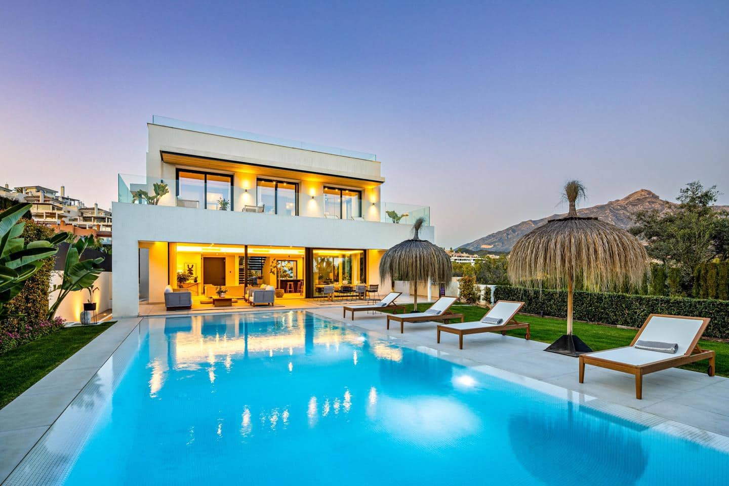 5 chambre Villa/Maison à vendre à Marbella avec piscine garage - 3 750 000 € (Ref: 8912389)