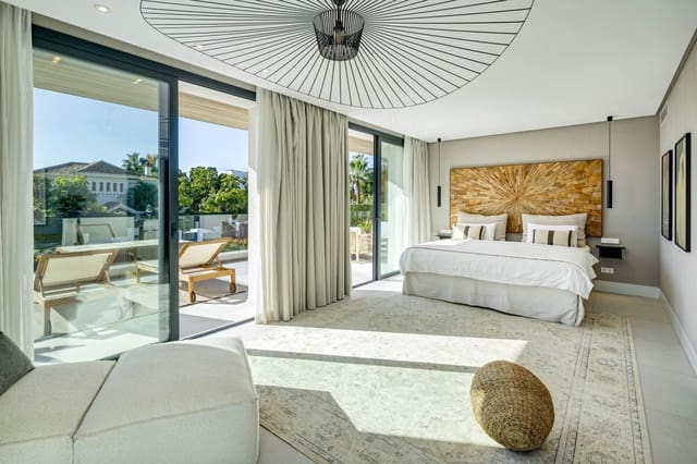 5 Zimmer Villa zu verkaufen in Los Naranjos, Marbella mit Pool Garage - 3.750.000 € (Ref: 8912389)