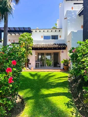 3 quarto Moradia para venda em Saladillo-Benamara, Estepona com piscina garagem - 810 000 € (Ref: 8916868)