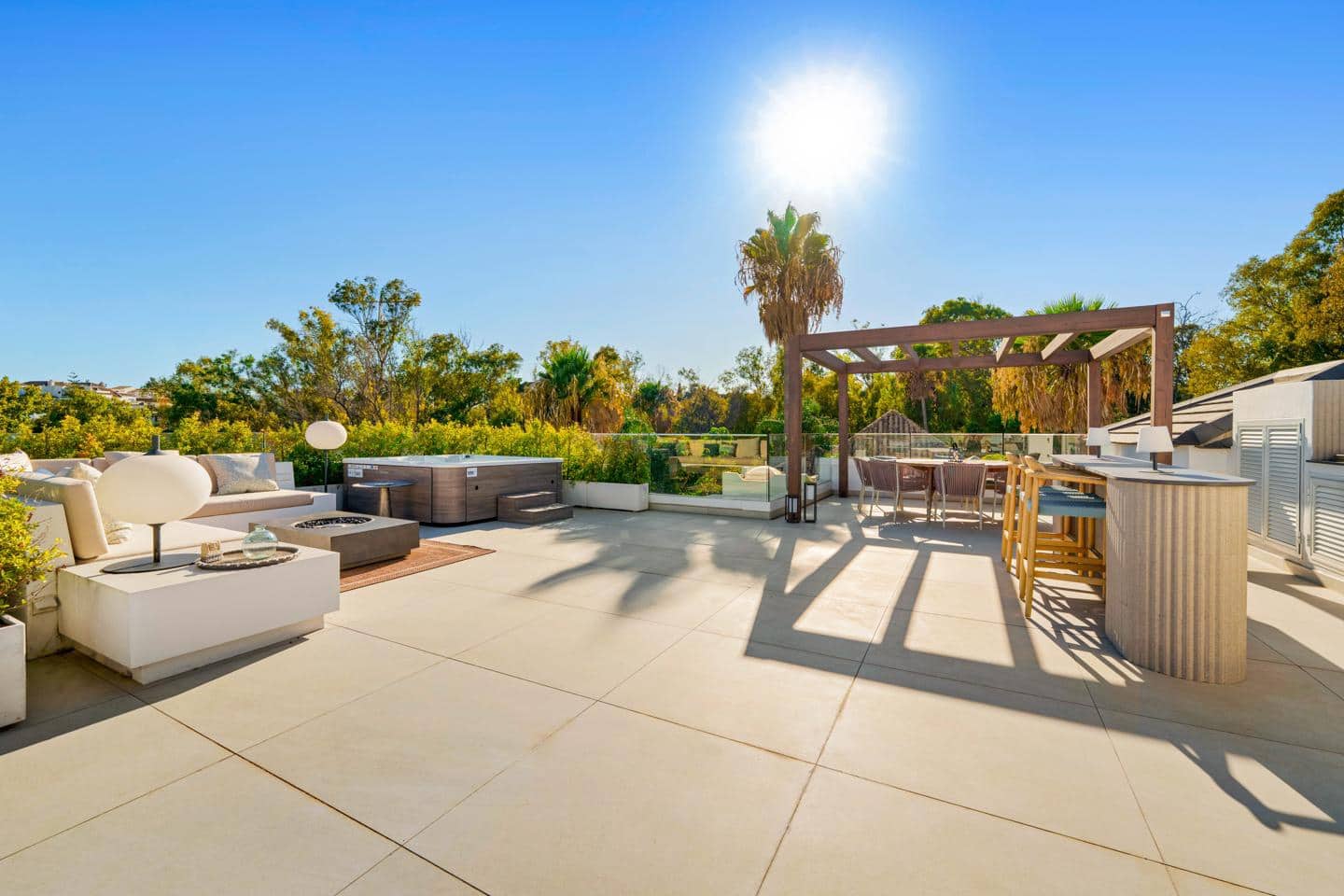 6 chambre Villa/Maison à vendre à Marbella avec piscine garage - 5 900 000 € (Ref: 8925091)