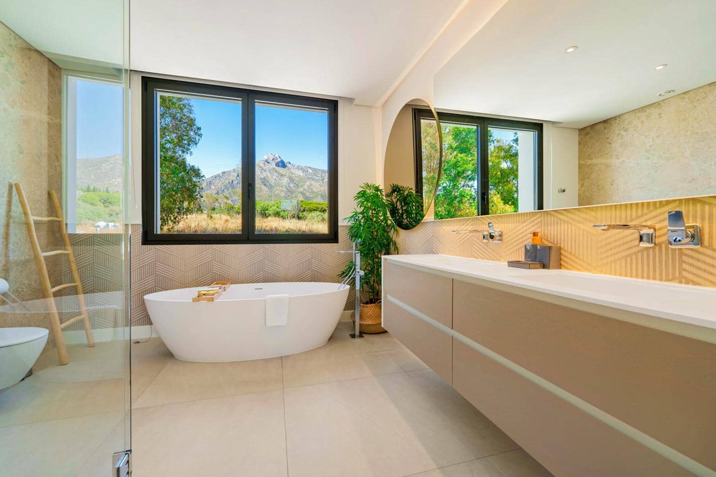 6 chambre Villa/Maison à vendre à Marbella avec piscine garage - 5 900 000 € (Ref: 8925091)