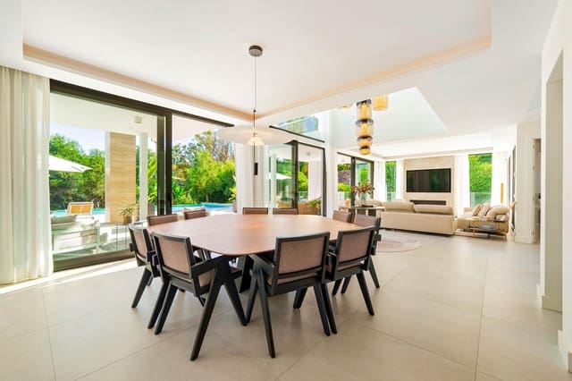 6 slaapkamer Villa te koop in Lomas De Marbella, Marbella met zwembad garage - € 5.900.000 (Ref: 8925091)