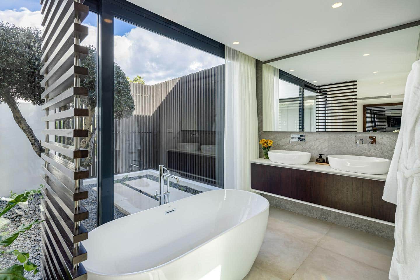 6 slaapkamer Villa te koop in Marbella met zwembad garage - € 3.995.000 (Ref: 8925332)