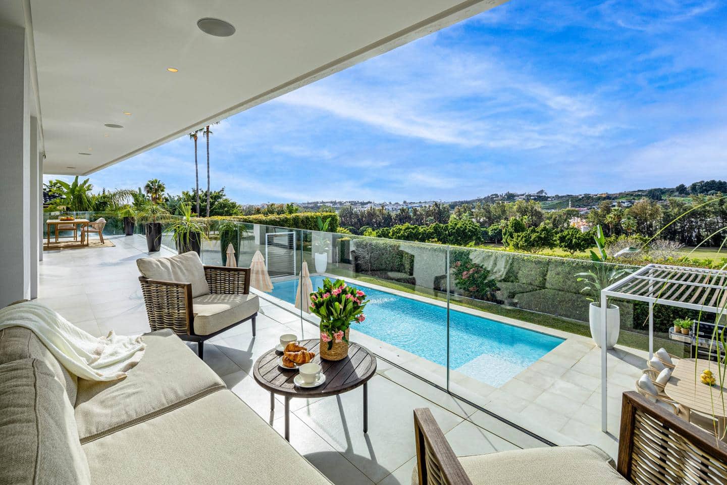 6 slaapkamer Villa te koop in Marbella met zwembad garage - € 3.995.000 (Ref: 8925332)