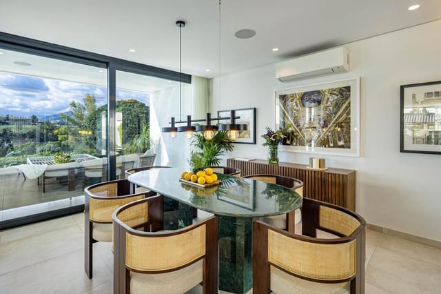 6 quarto Moradia para venda em Los Naranjos, Marbella com piscina garagem - 3 995 000 € (Ref: 8925332)