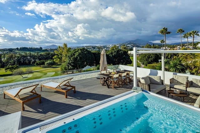 6 quarto Moradia para venda em Los Naranjos, Marbella com piscina garagem - 3 995 000 € (Ref: 8925332)