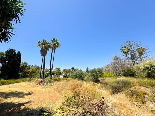 Landgrundstück zu verkaufen in La Dama de Noche - La Alzambra, Marbella - 5.250.000 € (Ref: 8937912)