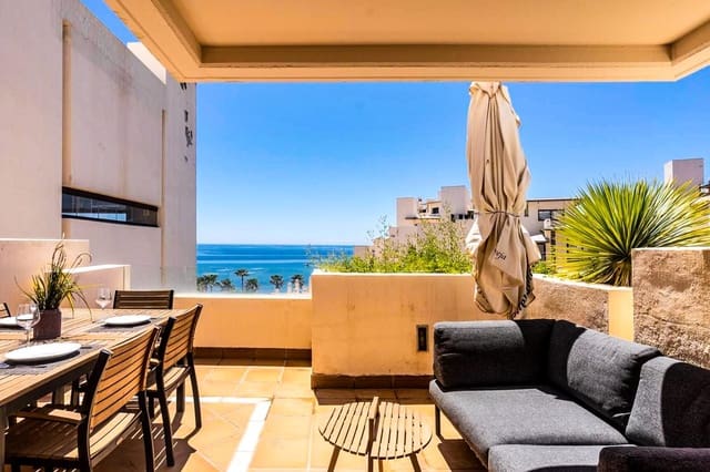 2 chambre Appartement à vendre à Zona de Punta Plata, Estepona avec piscine garage - 630 000 € (Ref: 8949633)