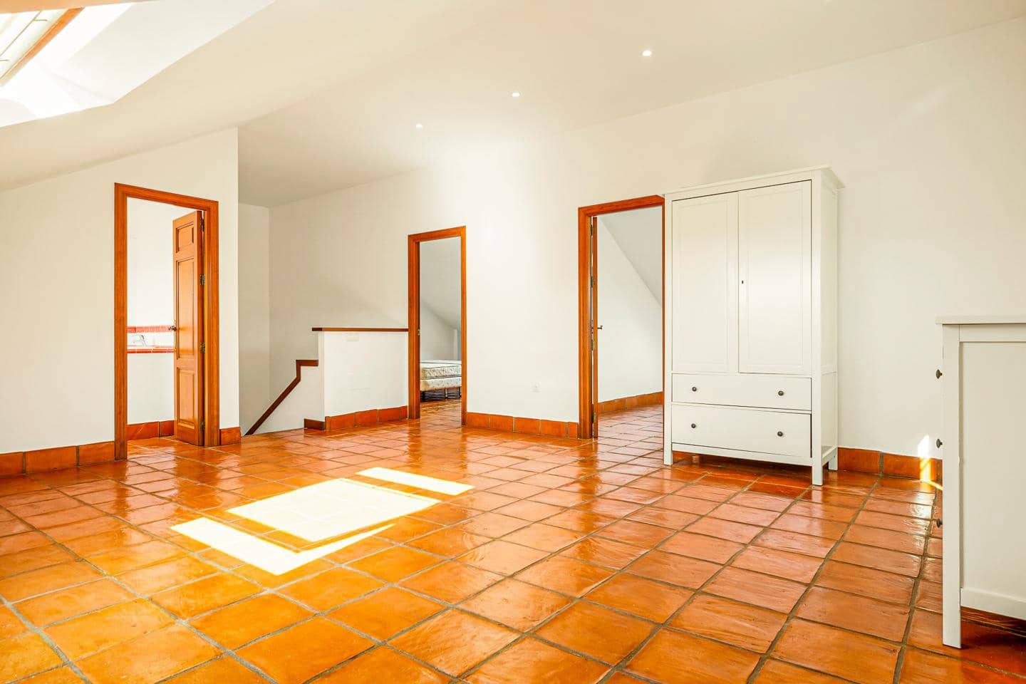 4 soveværelse Villa til salg i Marbella med swimmingpool garage - € 949.000 (Ref: 8969343)