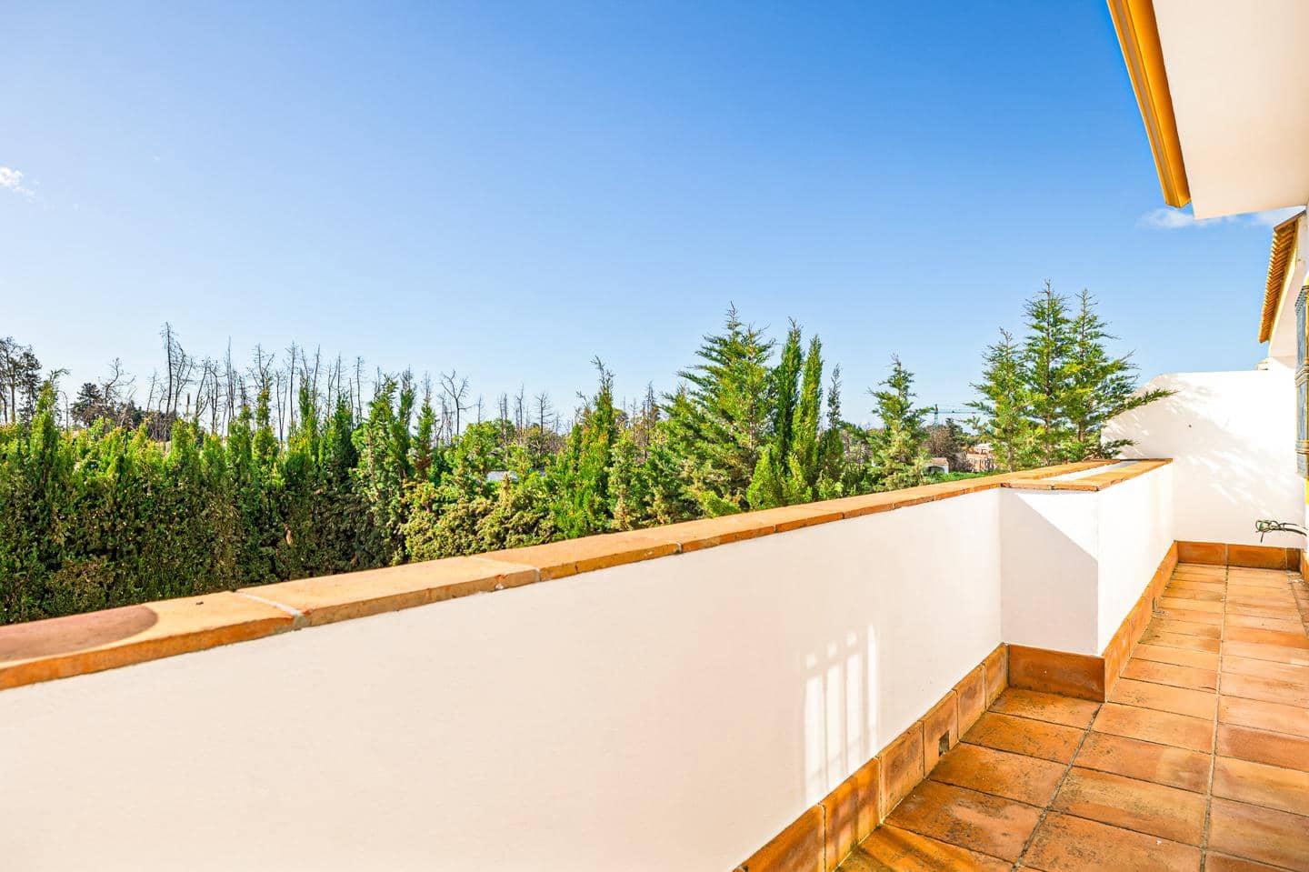 4 soveværelse Villa til salg i Marbella med swimmingpool garage - € 949.000 (Ref: 8969343)