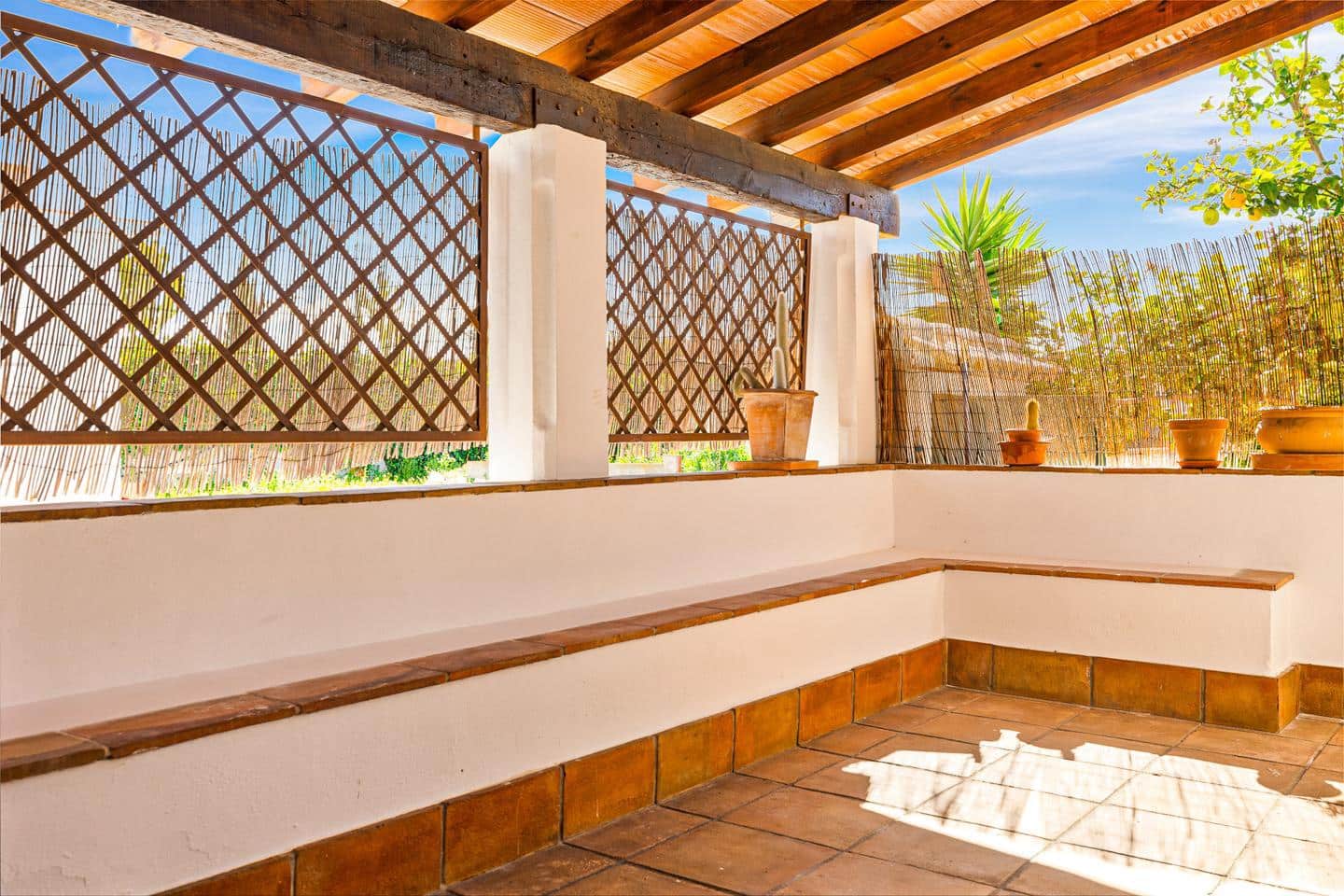 4 soveværelse Villa til salg i Marbella med swimmingpool garage - € 949.000 (Ref: 8969343)