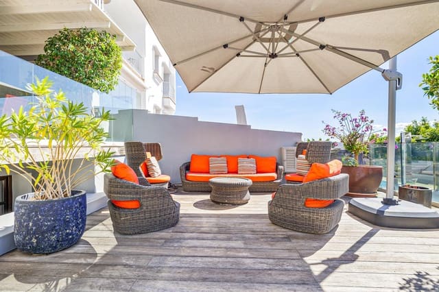 5 bedroom Villa for sale in La Quinta, Benahavís with pool garage - € 1,095,000 (Ref: 8969500)