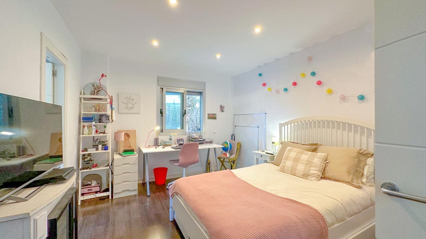 4 soveværelse Villa til salg i Marbella med swimmingpool garage - € 1.790.000 (Ref: 8969709)