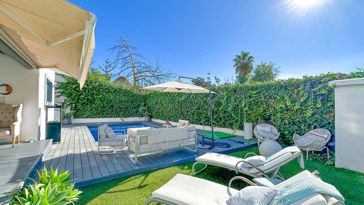 4 soveværelse Villa til salg i Marbella med swimmingpool garage - € 1.790.000 (Ref: 8969709)