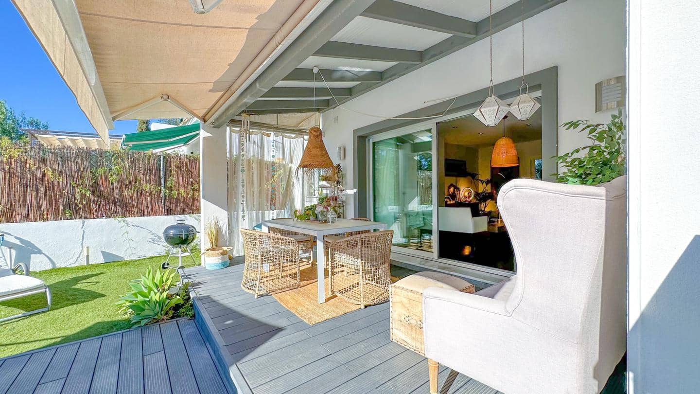 4 soveværelse Villa til salg i Marbella med swimmingpool garage - € 1.790.000 (Ref: 8969709)