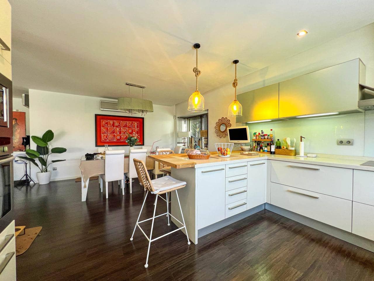 4 soveværelse Villa til salg i Marbella med swimmingpool garage - € 1.790.000 (Ref: 8969709)