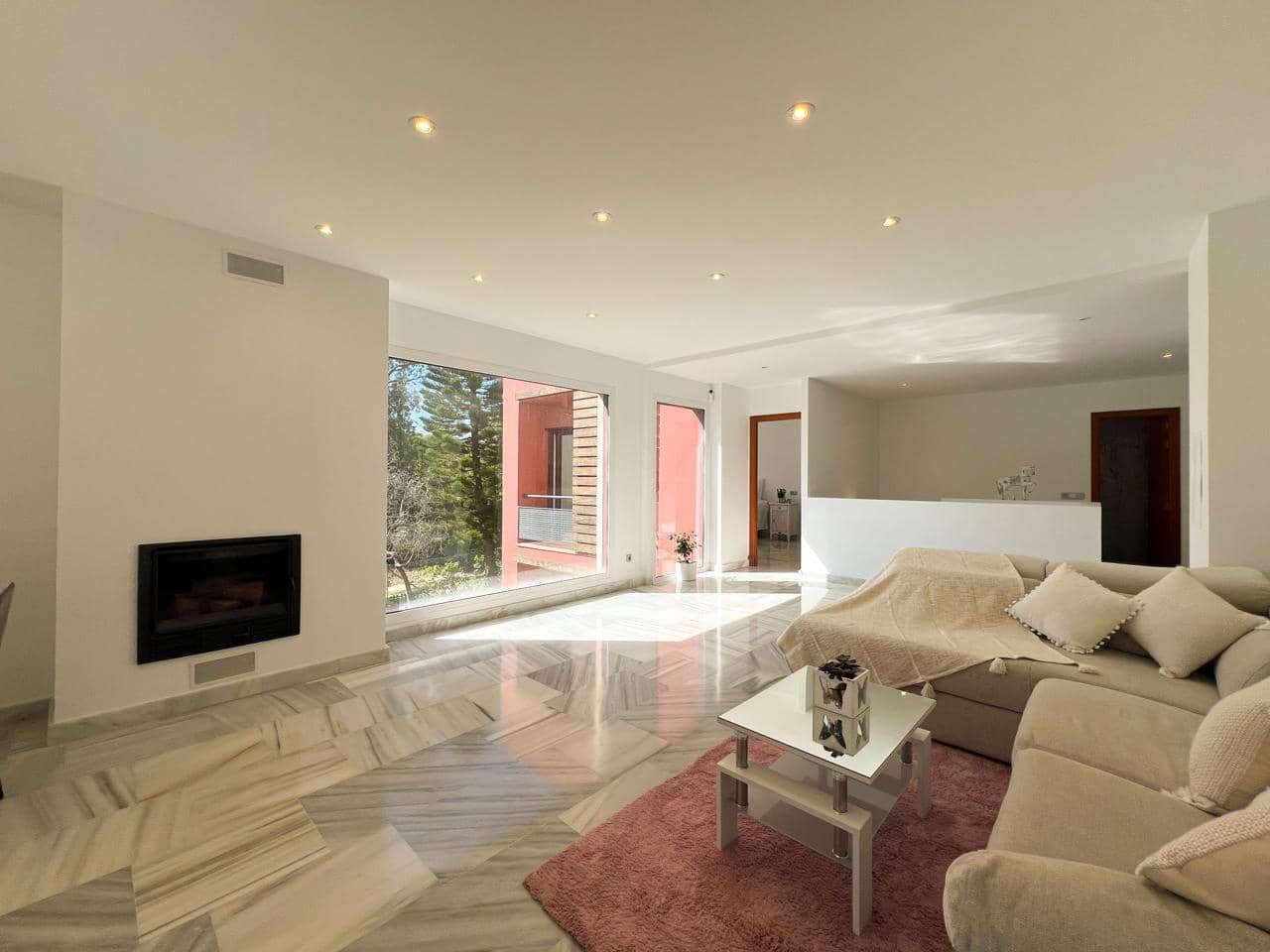 4 camera da letto Villa in vendita in Benahavis con piscina garage - 679.000 € (Rif: 9023732)