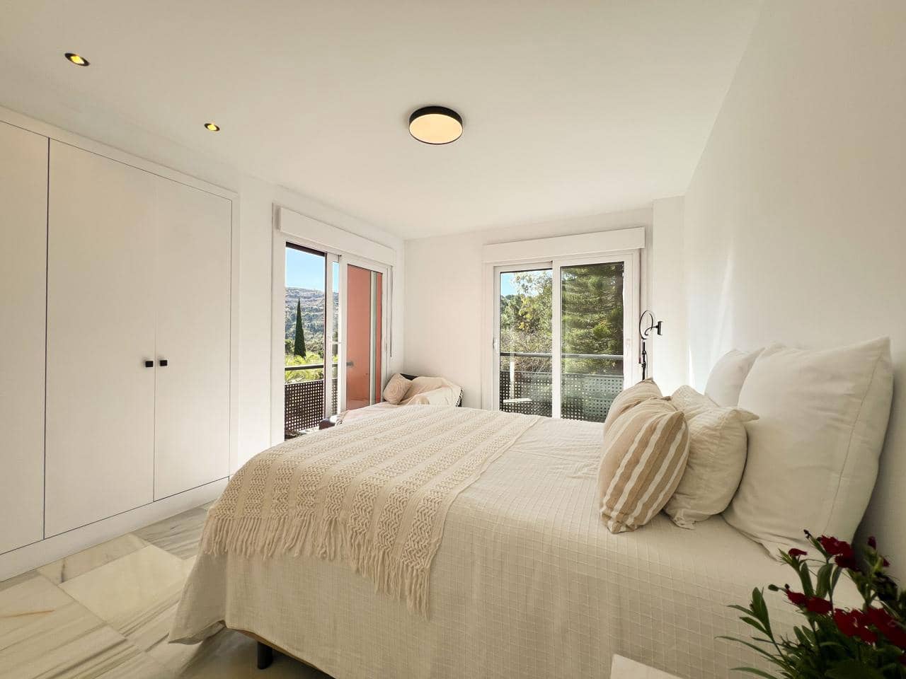 4 camera da letto Villa in vendita in Benahavis con piscina garage - 679.000 € (Rif: 9023732)