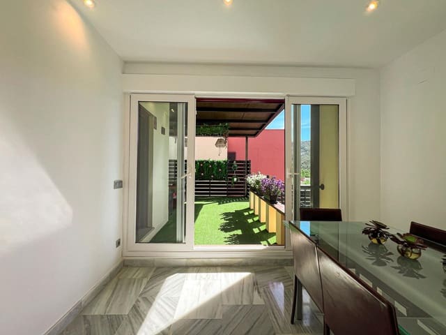 4 camera da letto Villa in vendita in Los Flamingos, Benahavís con piscina garage - 679.000 € (Rif: 9023732)