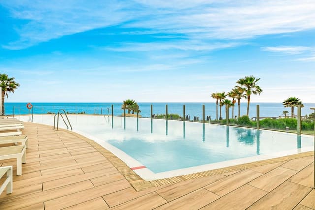 3 soveværelse Lejlighed til salg i Guadalobón, Estepona med swimmingpool garage - € 1.145.000 (Ref: 9029139)