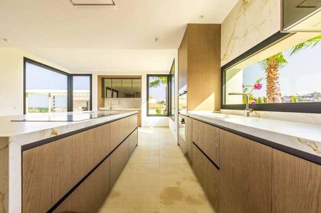 6 chambre Villa/Maison à vendre à Sotogrande Alto, San Roque avec piscine garage - 6 975 000 € (Ref: 9081010)