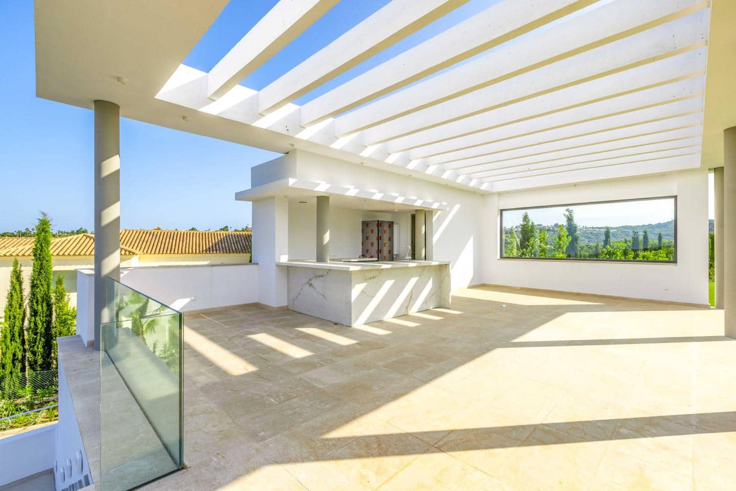 6 soverom Villa til salgs i Sotogrande med svømmebasseng garasje - € 6 975 000 (Ref: 9081010)