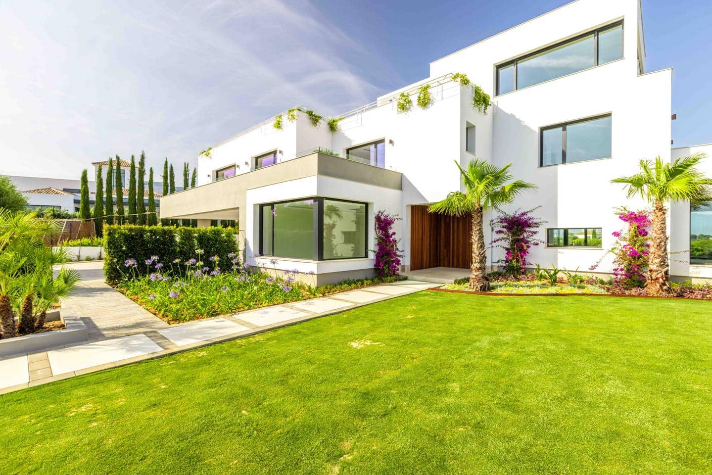 6 soverom Villa til salgs i Sotogrande med svømmebasseng garasje - € 6 975 000 (Ref: 9081010)