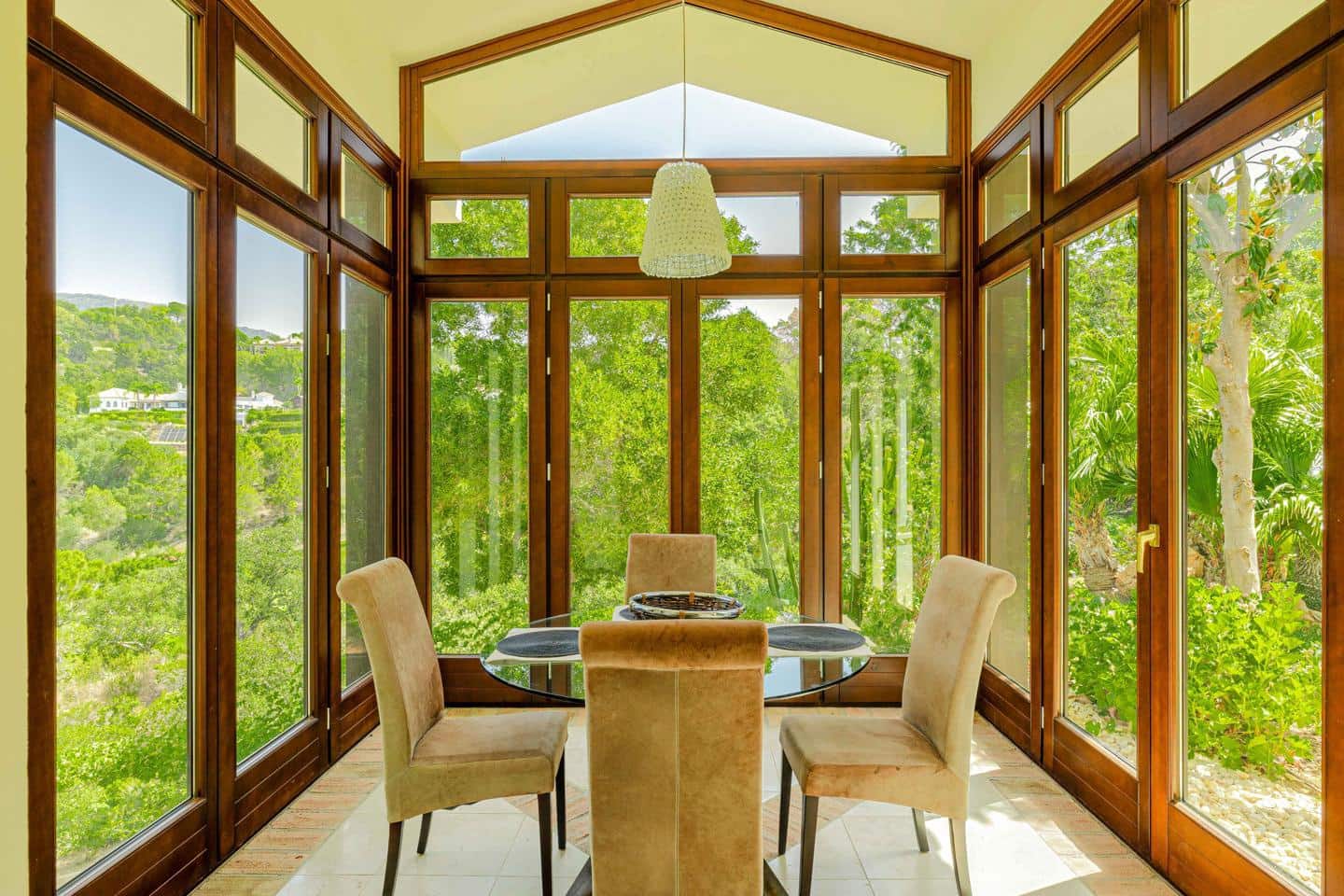 7 soverom Villa til salgs i Benahavis med svømmebasseng garasje - € 6 250 000 (Ref: 9100220)