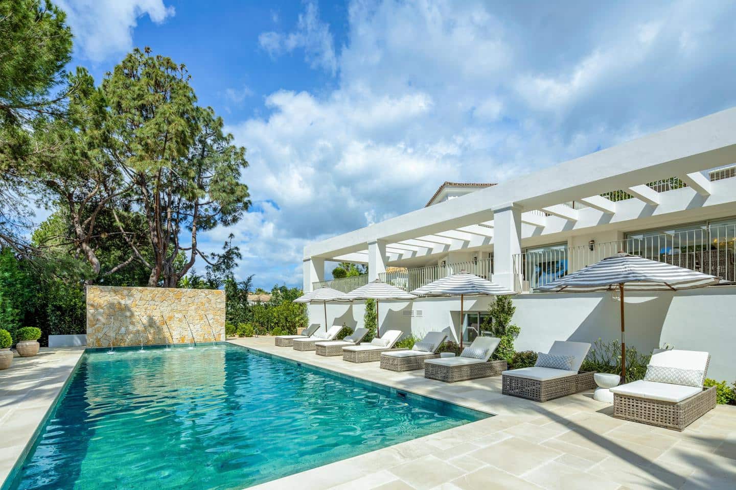 6 soveværelse Villa til salg i Marbella med swimmingpool garage - € 8.950.000 (Ref: 9111508)