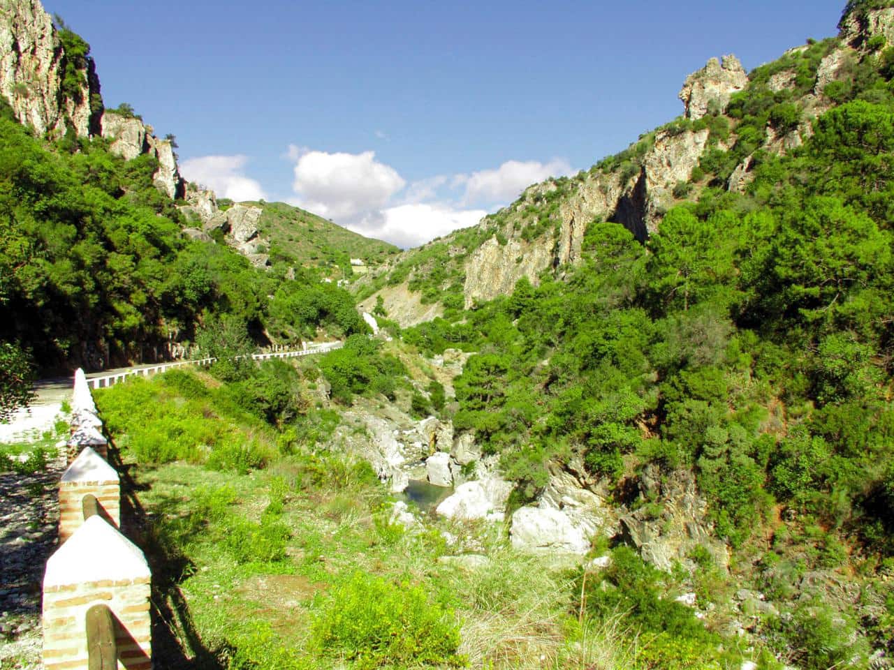 3 slaapkamer Flat te koop in Benahavis met zwembad garage - € 535.000 (Ref: 9133584)