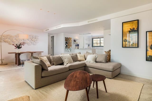 3 chambre Appartement à vendre à Bahía de Marbella, Marbella avec piscine garage - 1 550 000 € (Ref: 9142418)