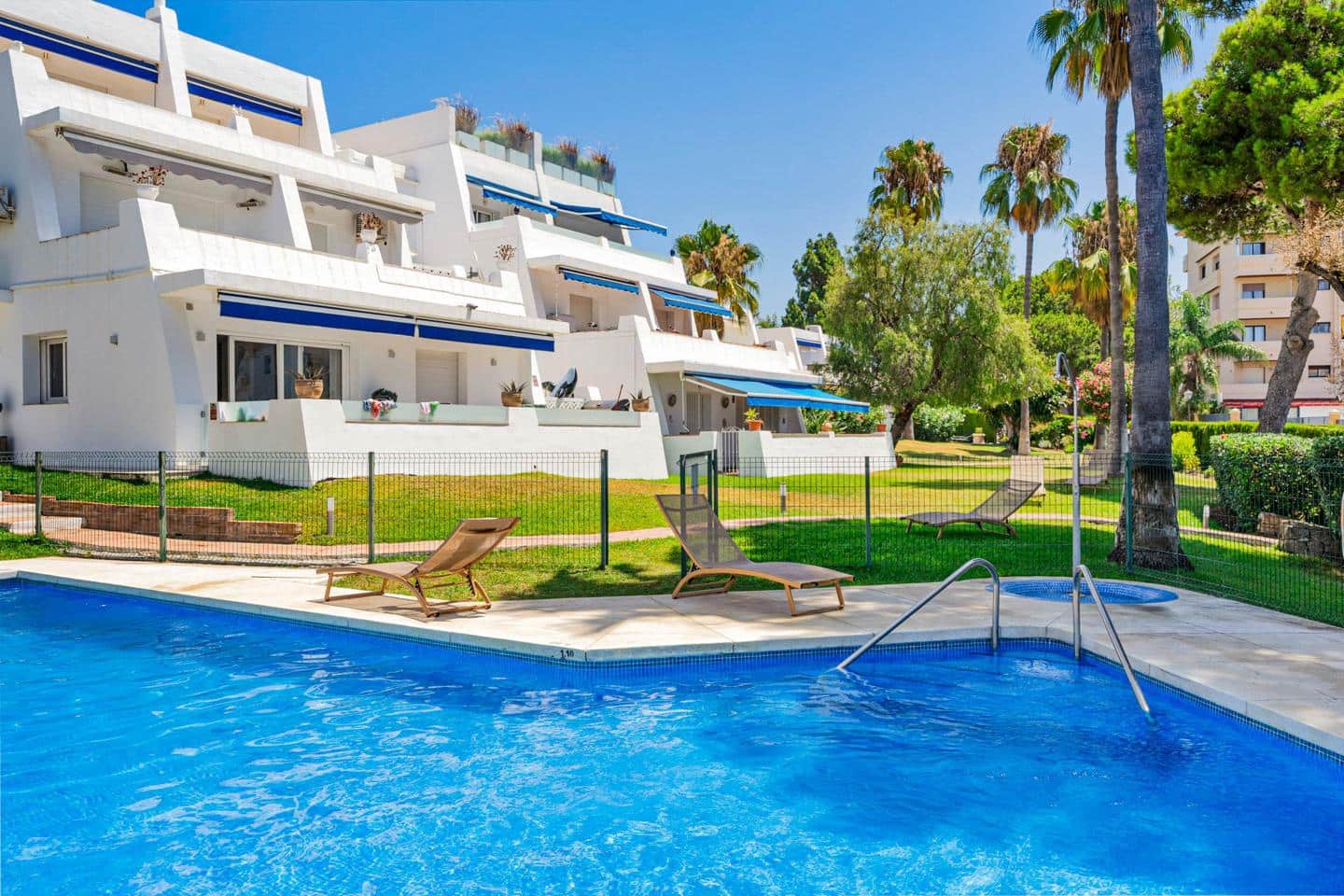 3 chambre Appartement à vendre à Marbella avec piscine garage - 680 000 € (Ref: 9142419)