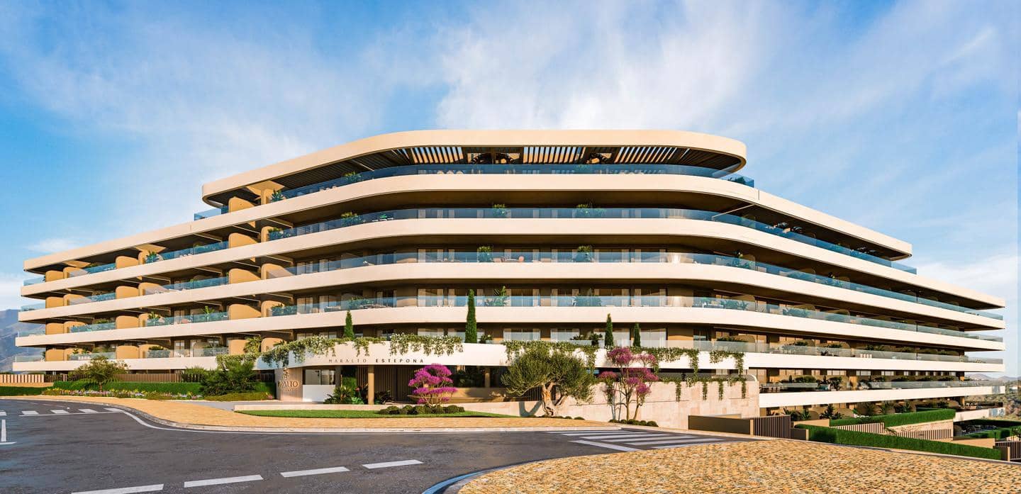 3 makuuhuone Asunto myytävänä paikassa Estepona mukana uima-altaan 
autotalli - 780 000 € (Ref: 9181882)