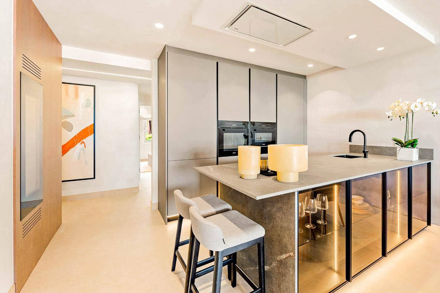 3 camera da letto Appartamento in vendita in New Golden Mile con piscina garage - 2.350.000 € (Rif: 9184461)