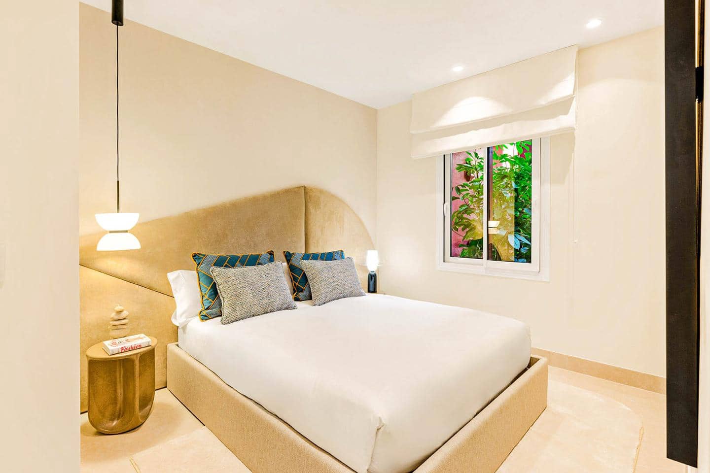 3 camera da letto Appartamento in vendita in New Golden Mile con piscina garage - 2.350.000 € (Rif: 9184461)