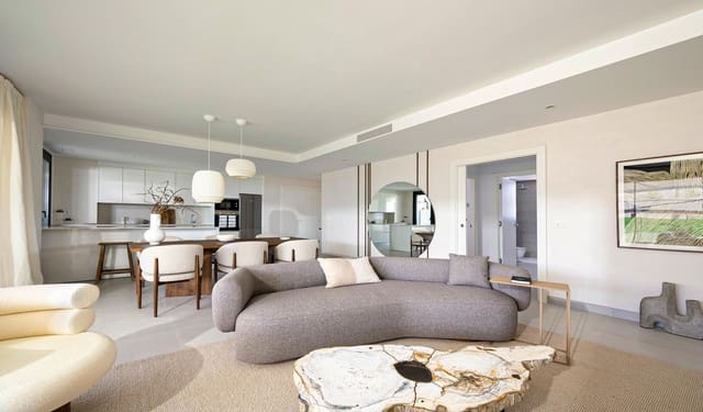 2 slaapkamer Flat te koop in Alto de los Monteros, Marbella met zwembad garage - € 999.000 (Ref: 9184588)