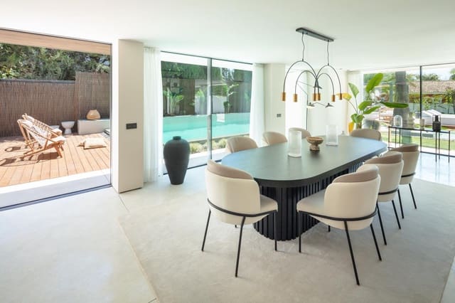 4 slaapkamer Villa te koop in Los Naranjos, Marbella met zwembad garage - € 3.550.000 (Ref: 9184689)